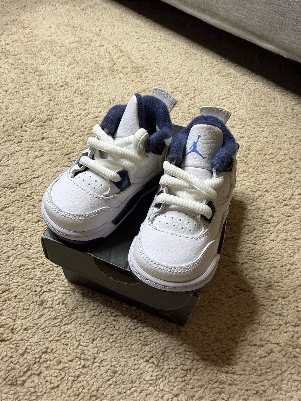 Jordan Kids White and Navy Low-Top Sneakers